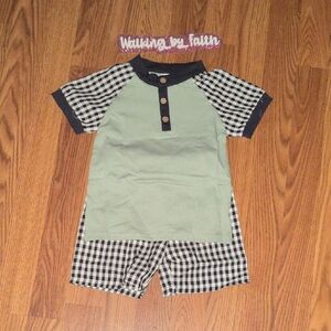 Green and Black Checkered Kids Outfit